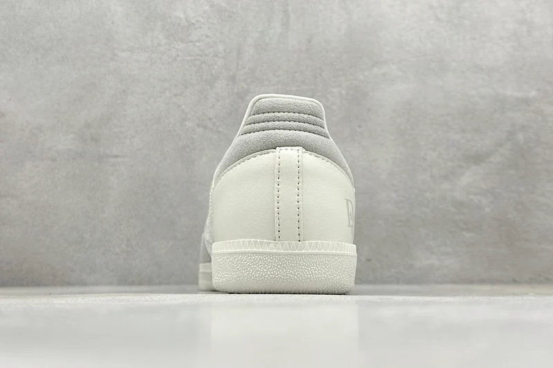 adidas Samba GJ75808