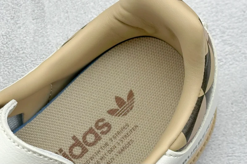 ADIDAS SAMBA BURBERRY