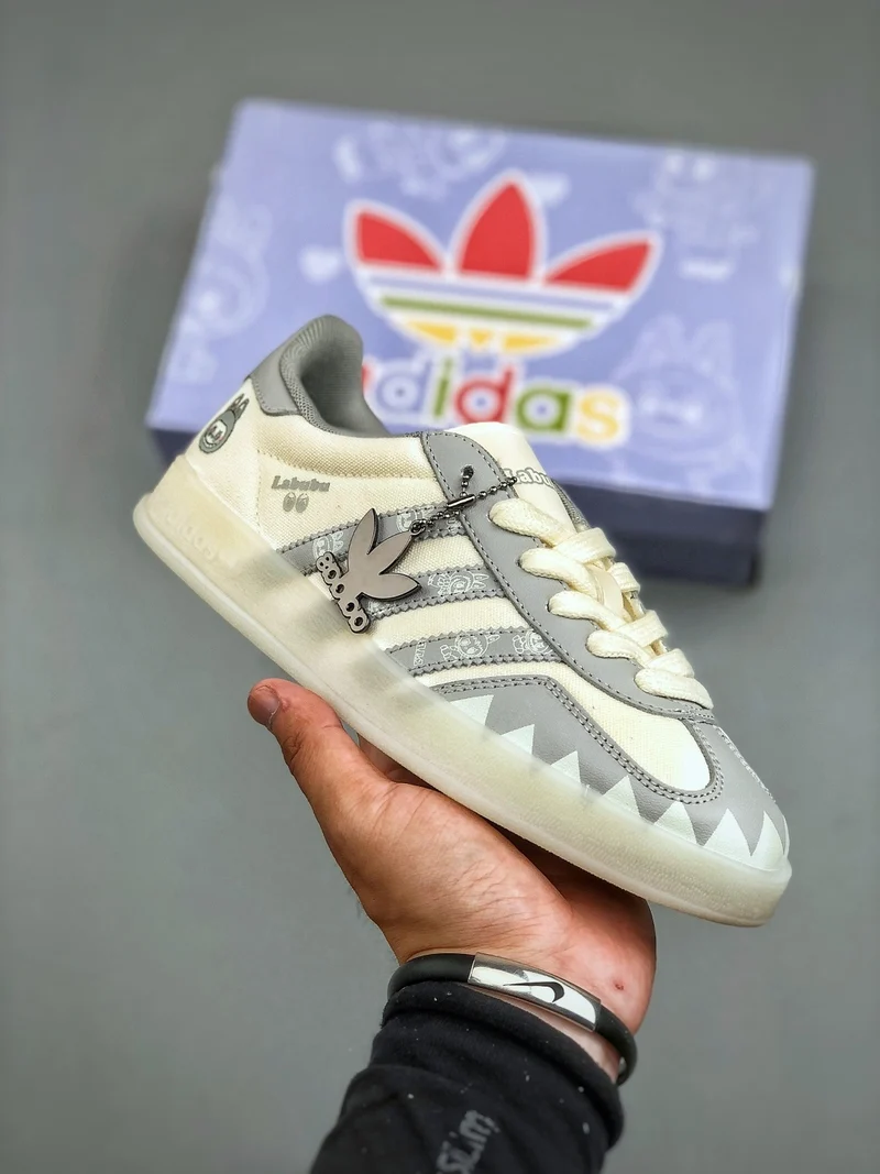 ADIDAS SAMBA LABUBU