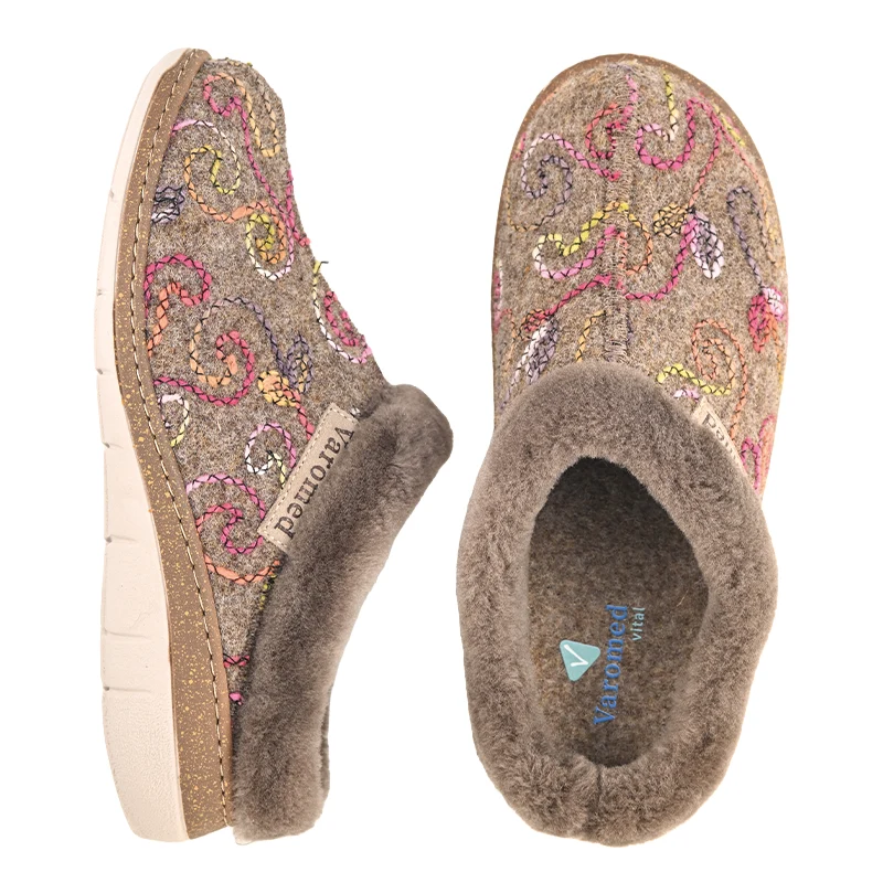 Chausson Femme Lotta Brun