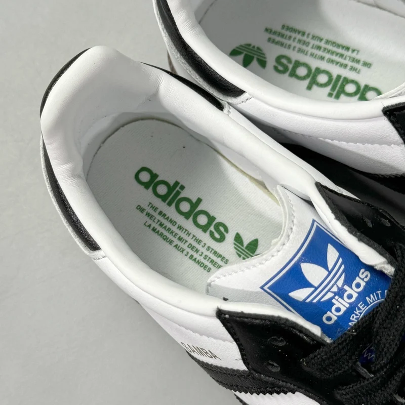 adidas Samba