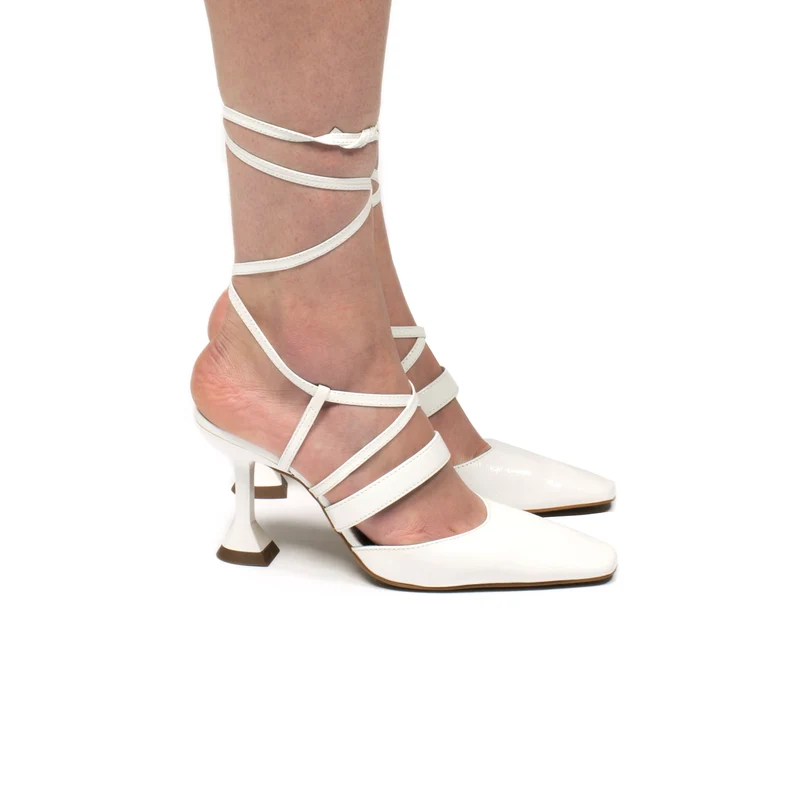 Jasmin White Leather