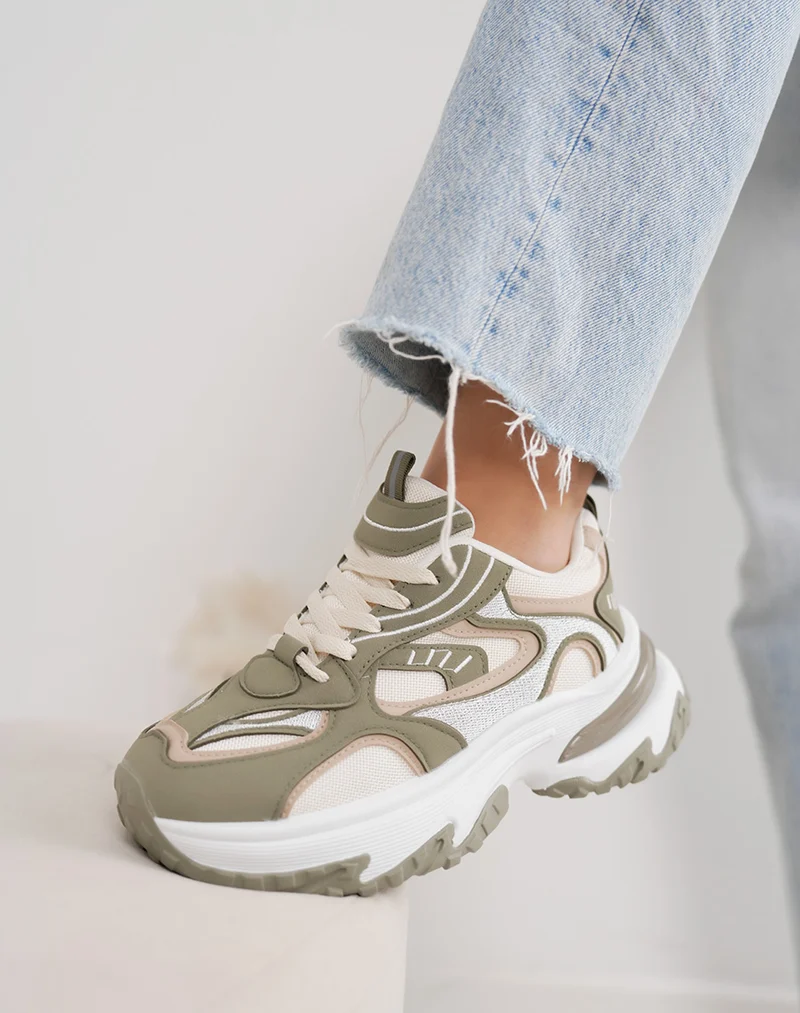 Baskets épaisses vert kaki et blanches femme – Semelle crantée et plateforme
