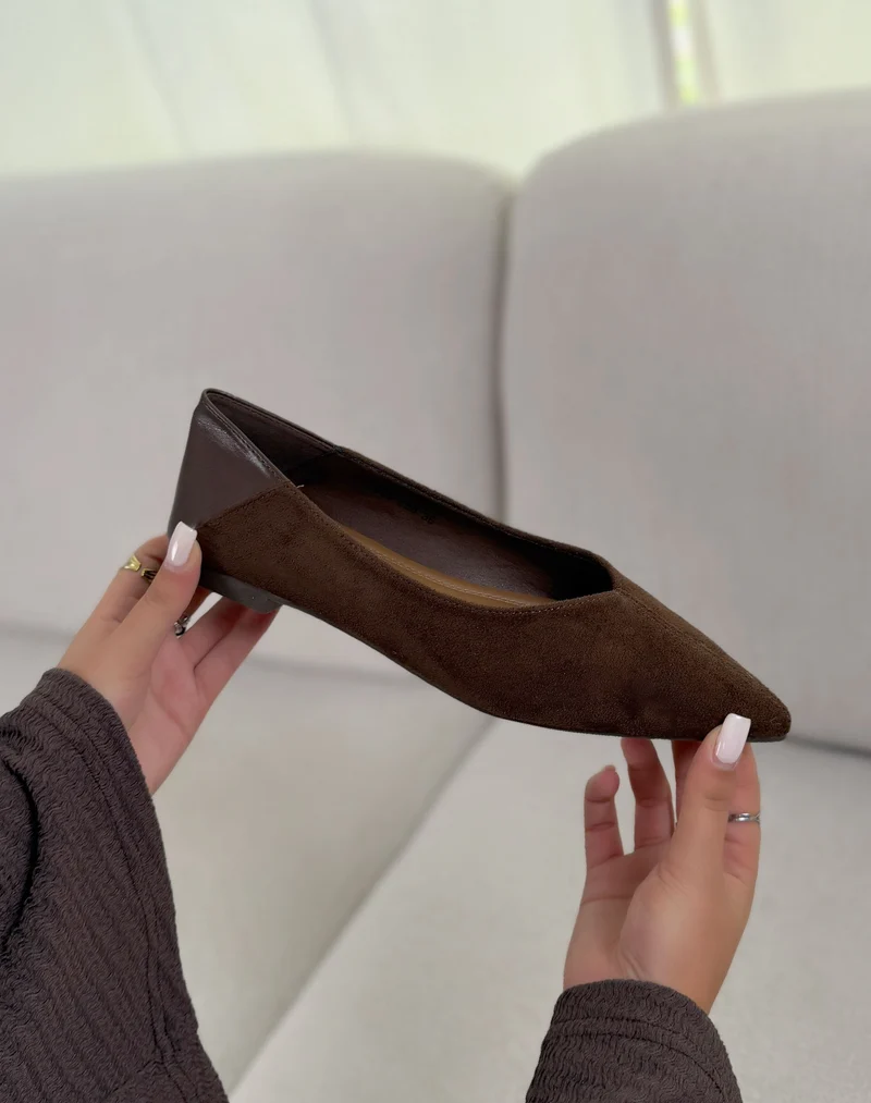 Ballerines femme marron tendance bi-matière à bout pointu élégantes