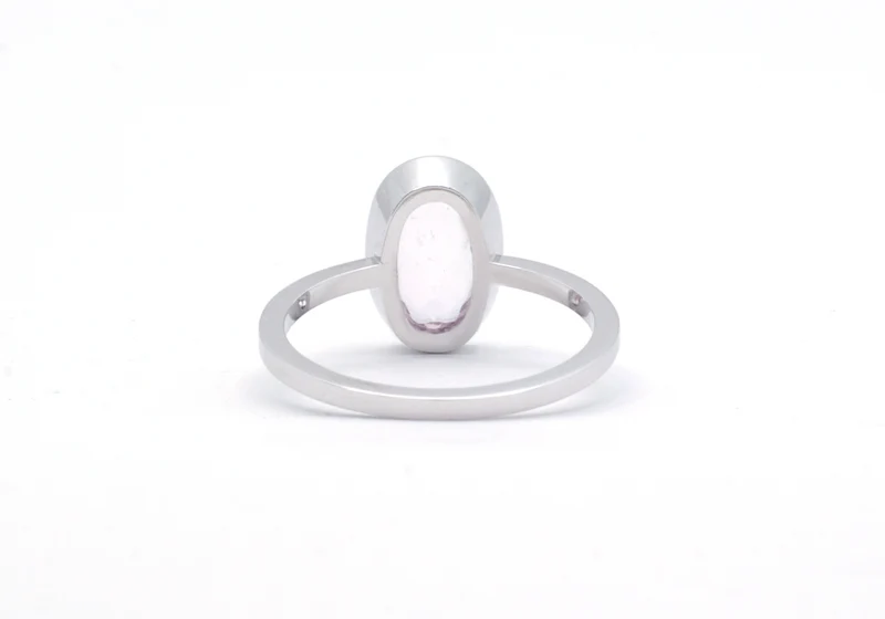 Bague avec tourmaline rose ovale