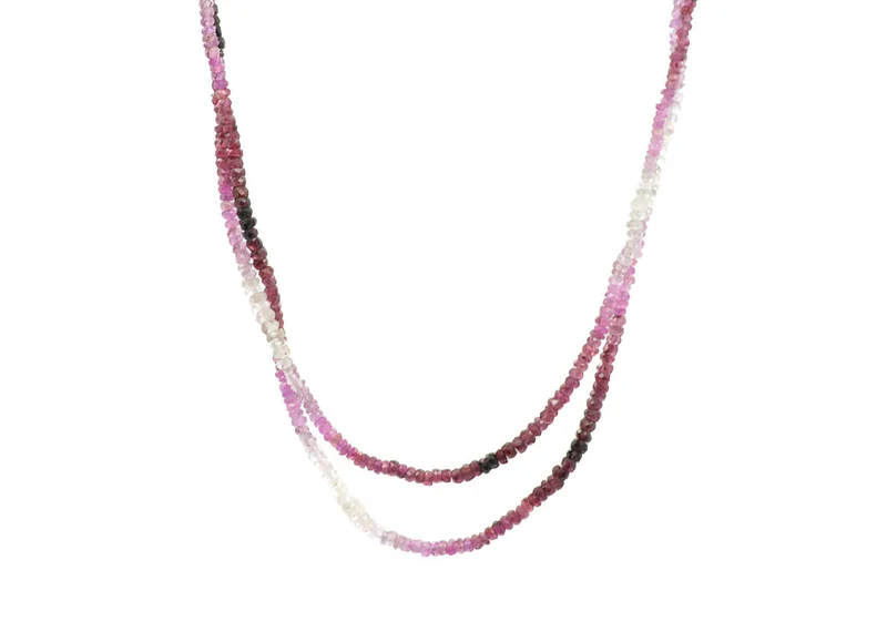 Sautoir de rubis en dégradé