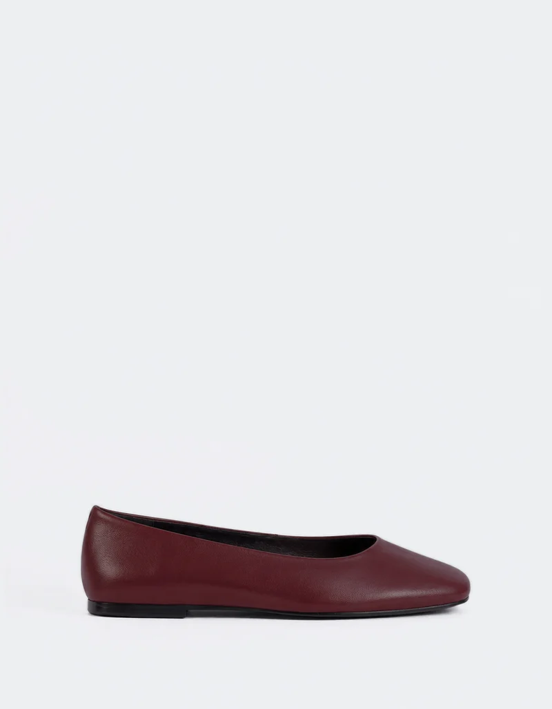 Mekka Burgundy Leather