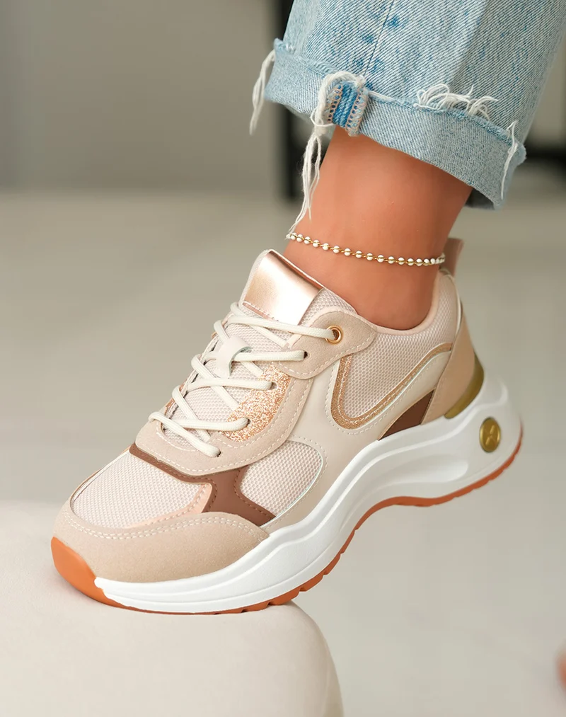 Baskets Beiges en Suédine Femme avec Détails Rose Gold et Marron