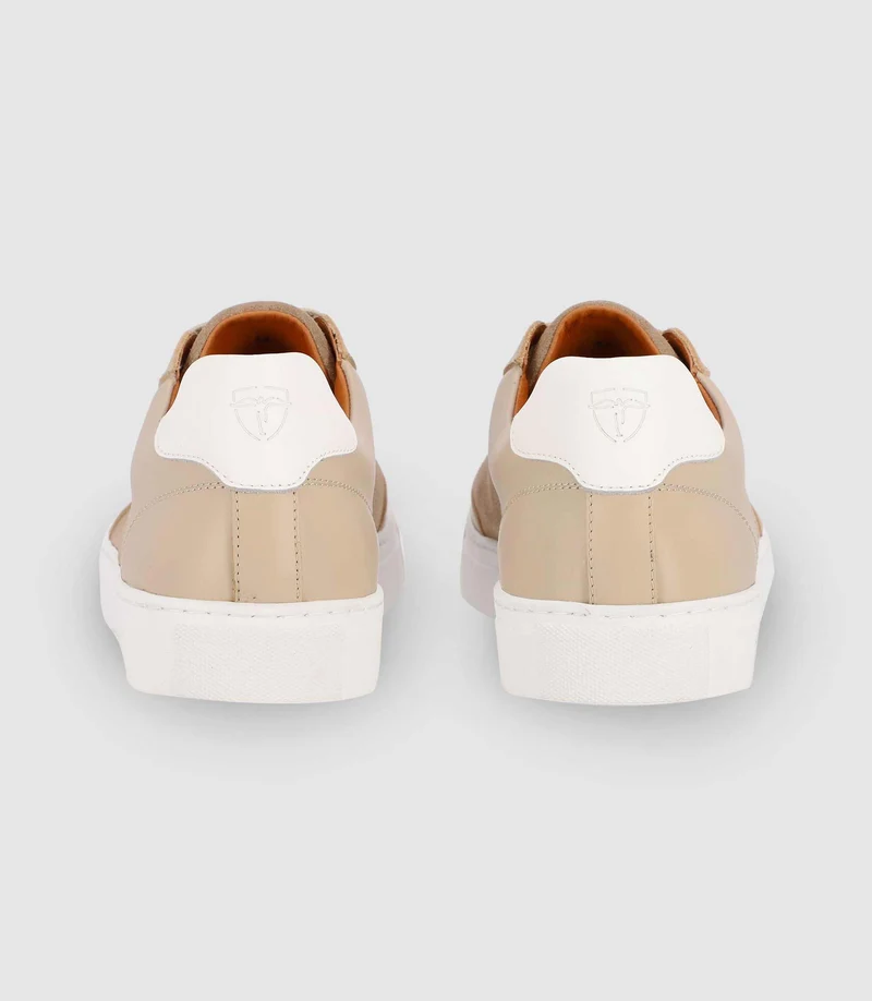 Sneakers en cuir beige