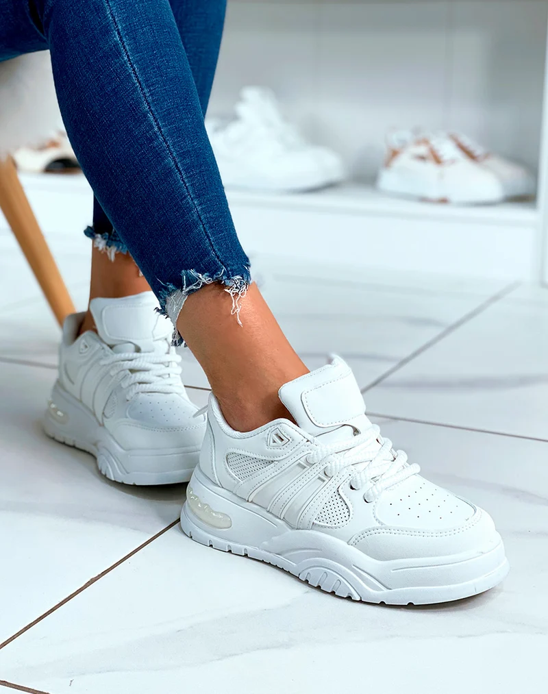 Baskets à empiècement blanches pour femmes