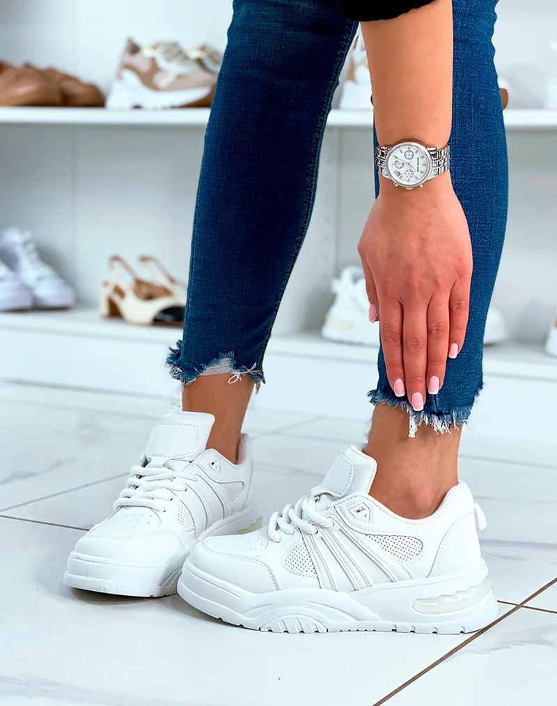 Baskets à empiècement blanches pour femmes