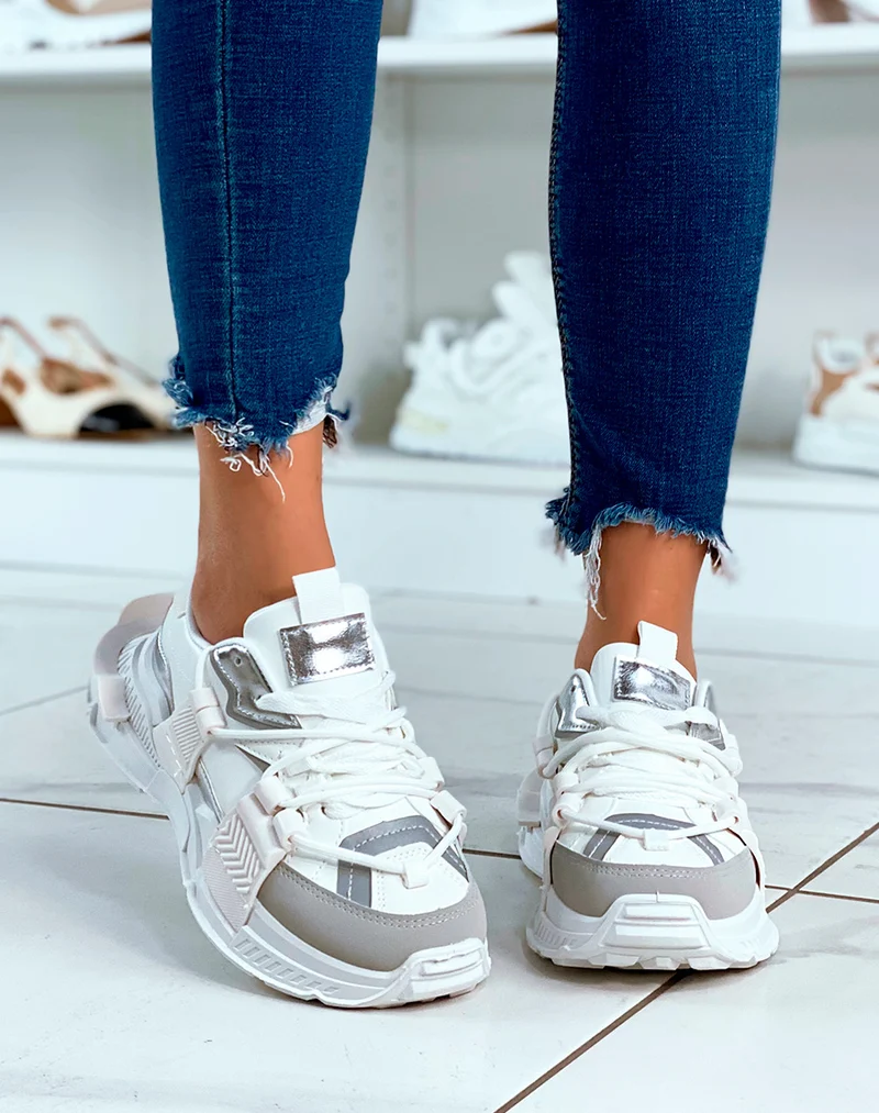 Baskets à empiècement blanches pour femmes