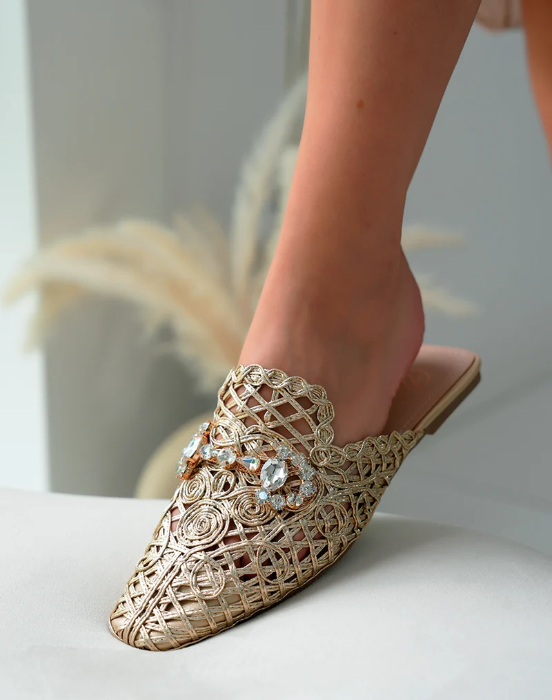 Mules Plates Femme Dorées en Corde avec Bijoux – Luxe Artisanal au Quotidien