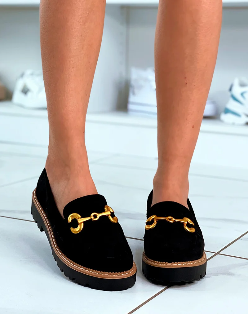 Mocassins en suédine noires avec détail doré mat