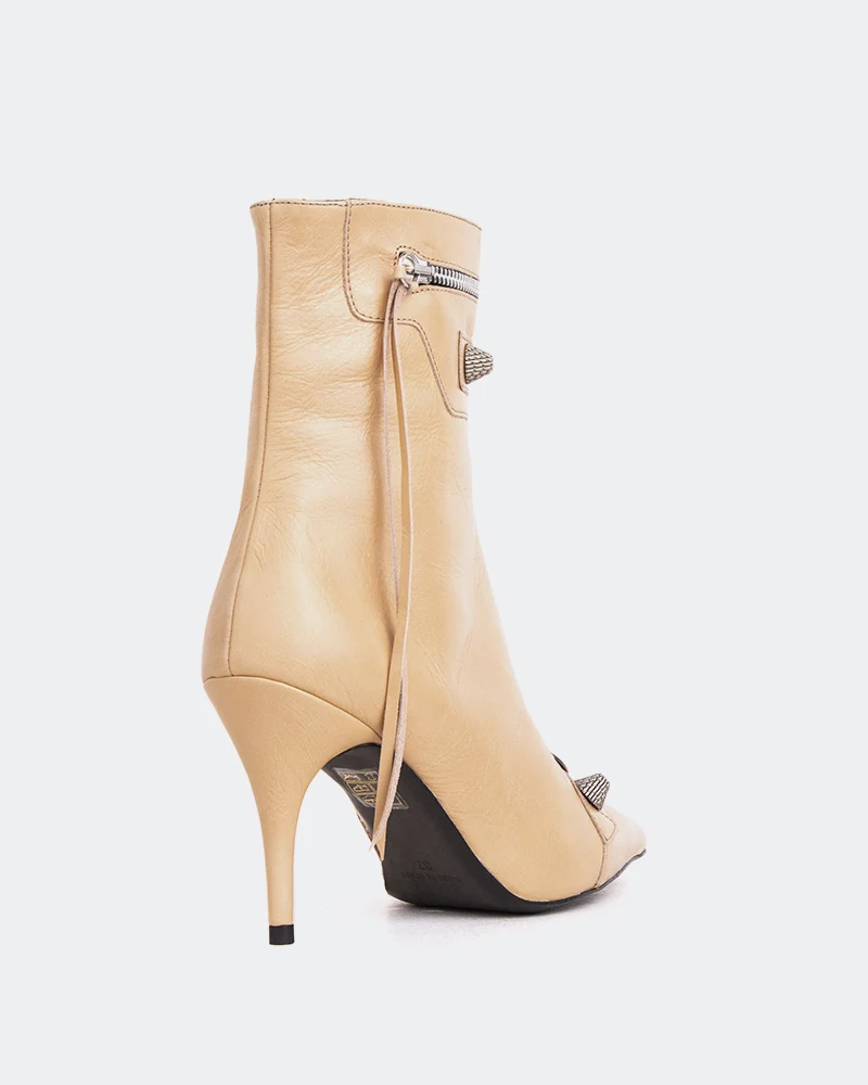 Minaj Nude Leather