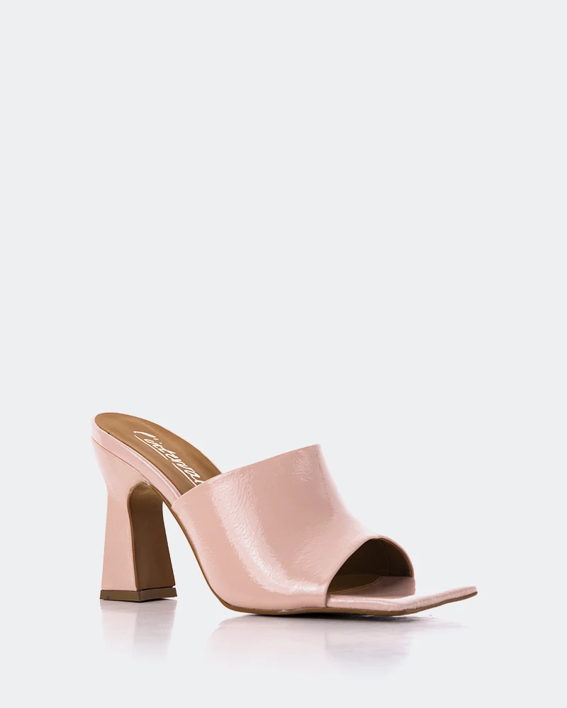 Emery Nude Leather
