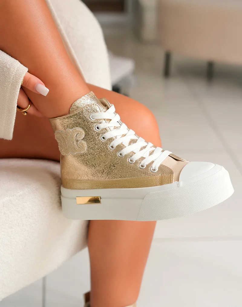 Basket montante femme dorée brillante avec logo en tissu