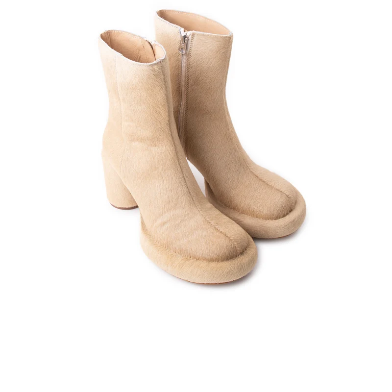 Weston Light Beige Pony