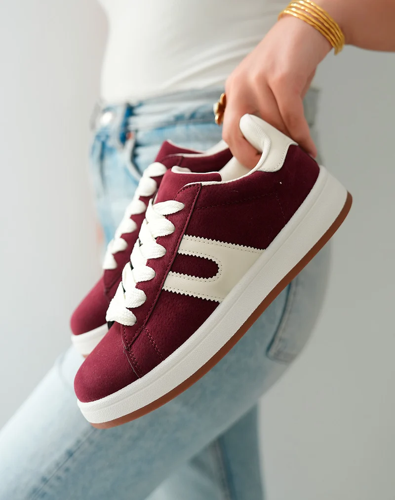 Baskets Basses Femme Bordeaux Effet Peau de Pêche