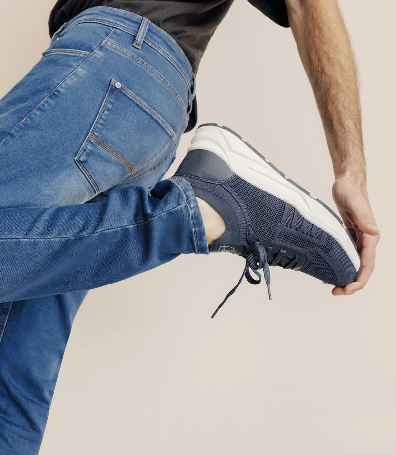 Chaussures sneakers en maille marine