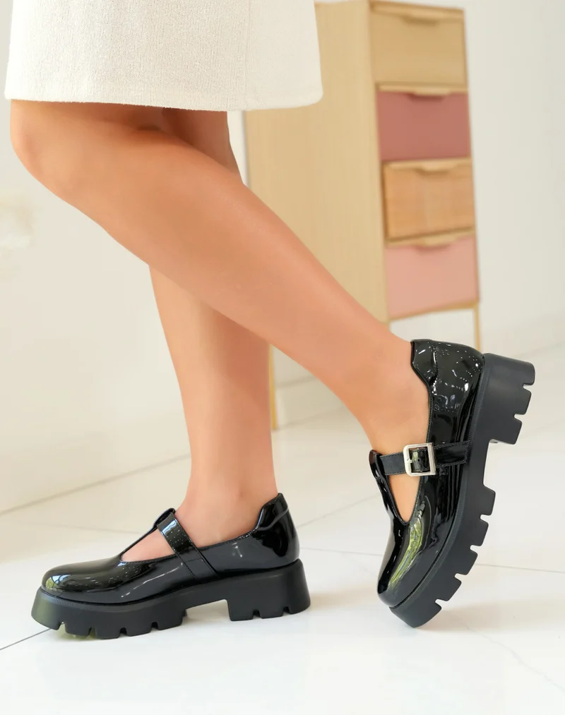 Mocassins ouverts noirs vernis à plateforme