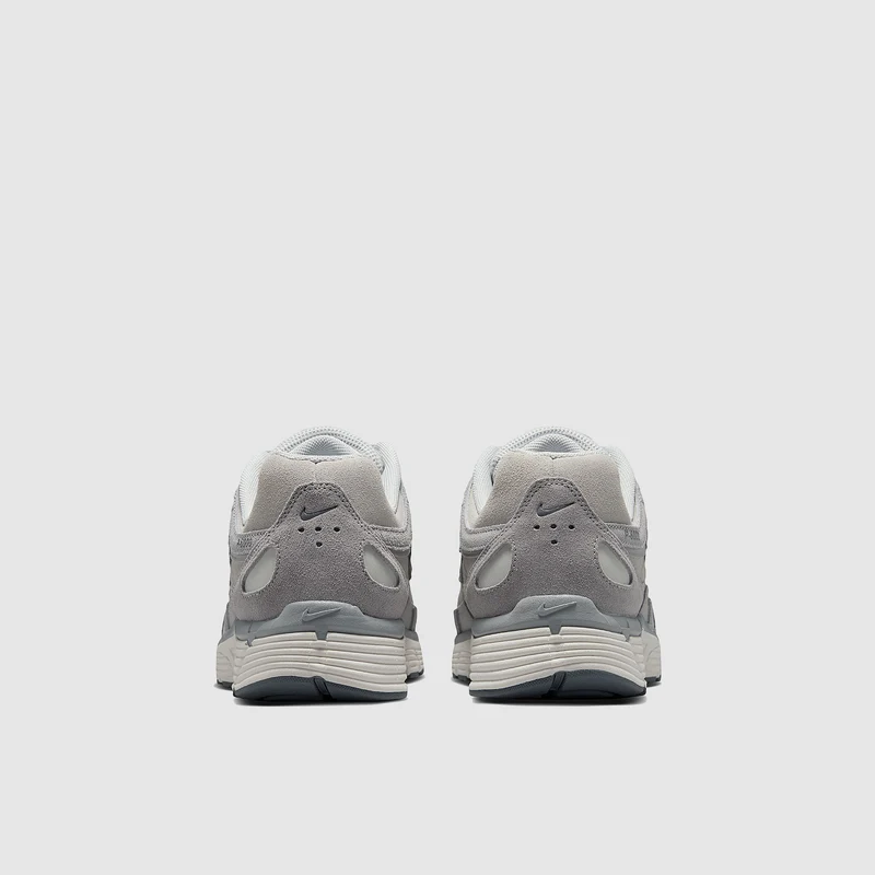 Nike Sportswear P-6000 SE