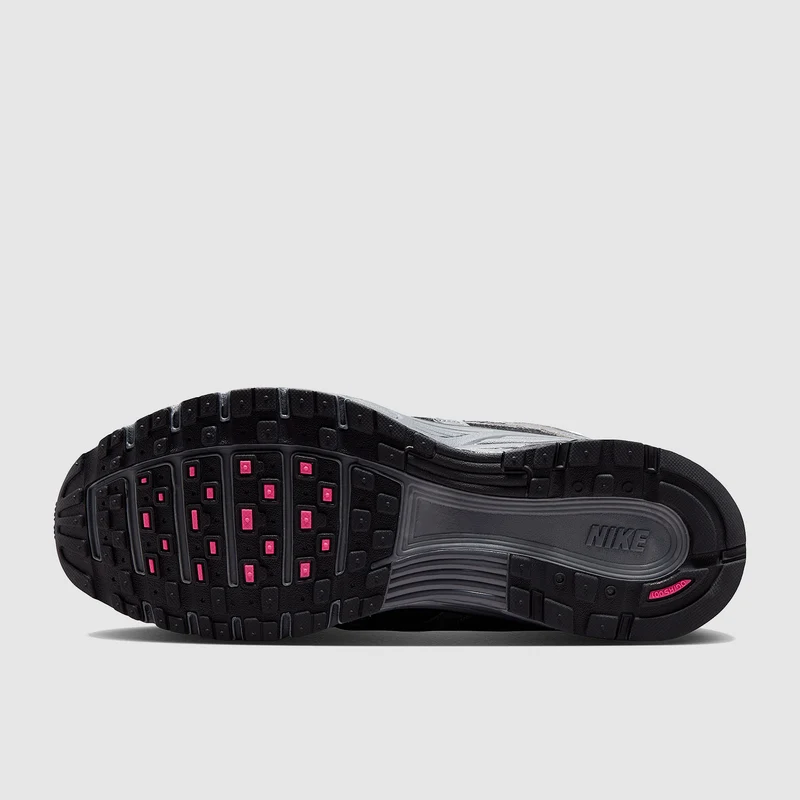 Nike Sportswear P-6000