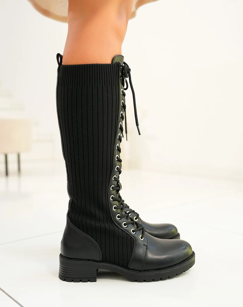 Bottes noires effet chaussette