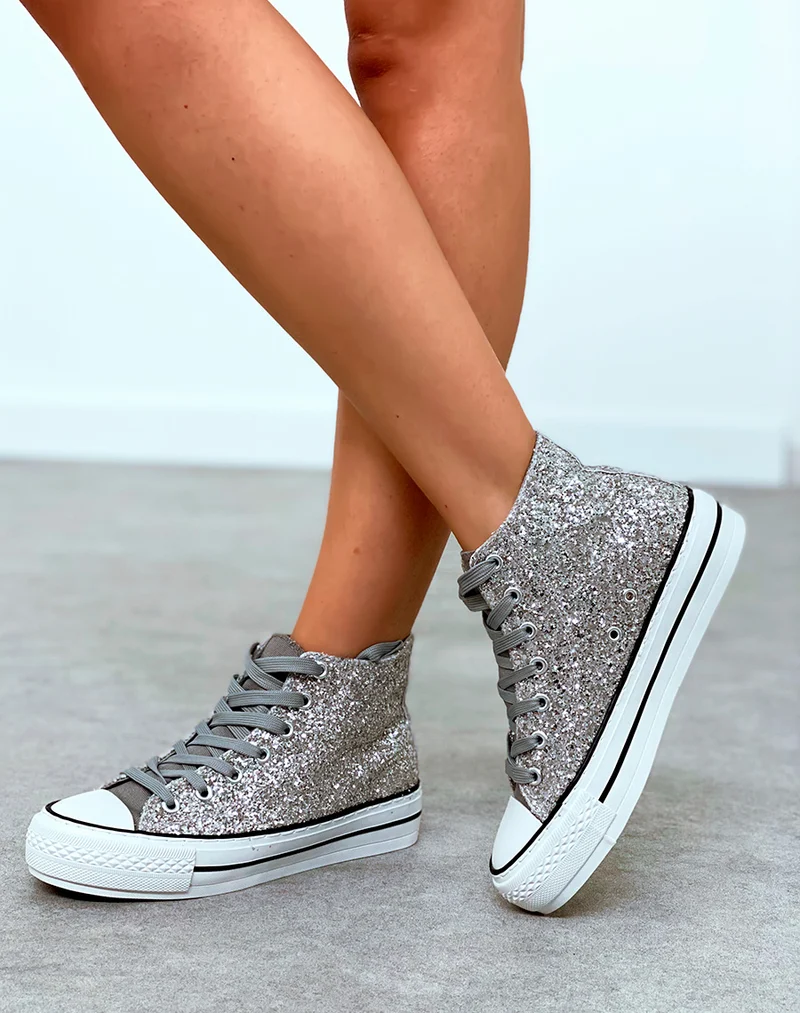 Baskets montantes pailletées argentés à lacets gris