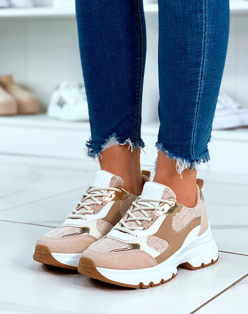 Baskets beige à lacets avec détails tissus et dorés