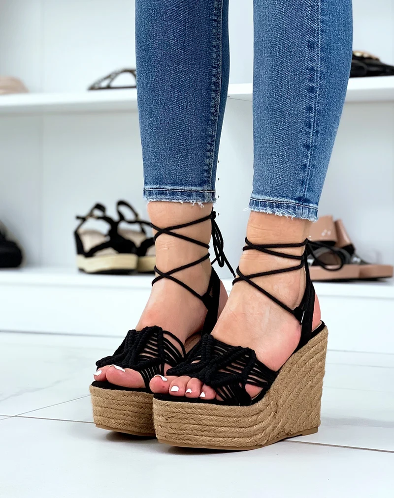 compensées noires style bohème avec lacets