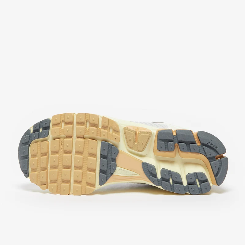 Nike Sportswear Zoom Vomero 5 pour Femme