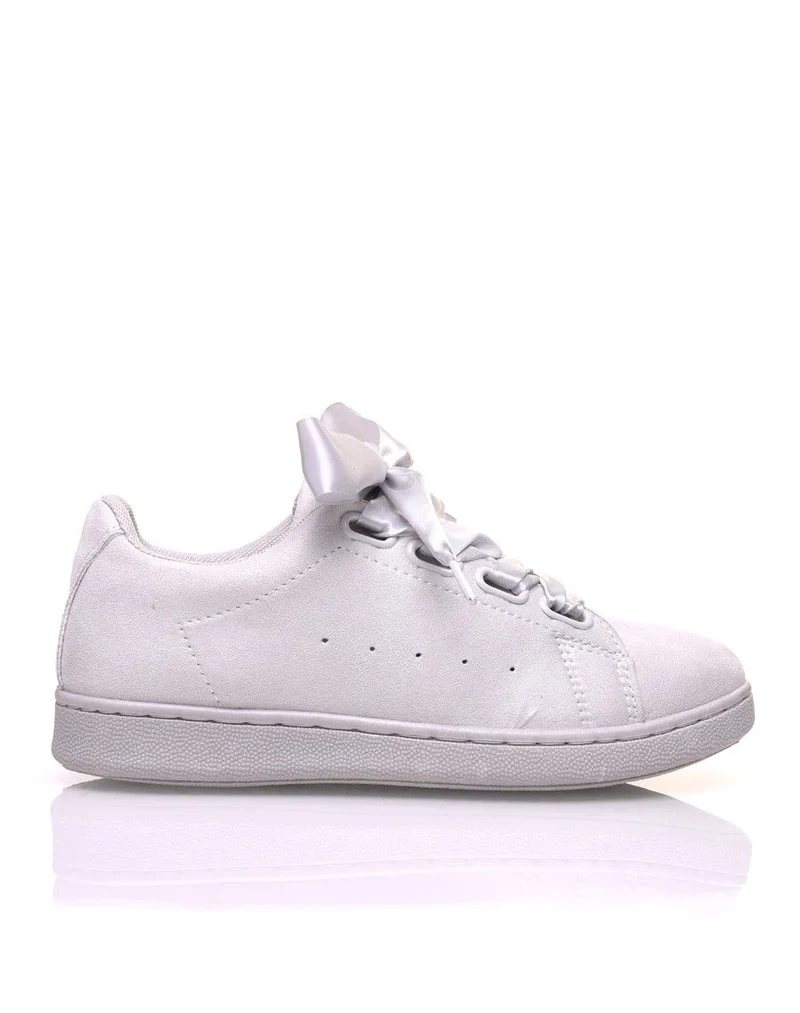 Sneakers grises en suédine