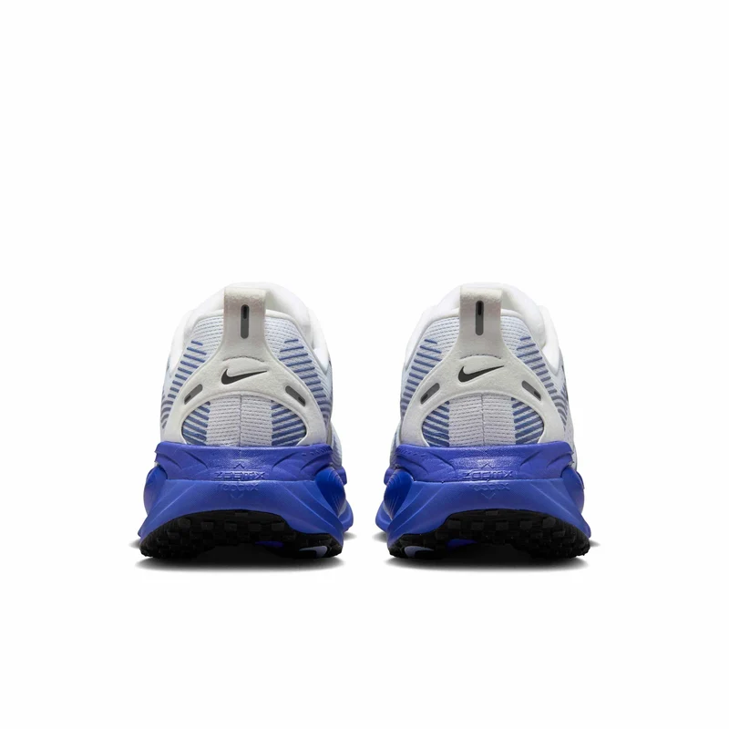 Nike Chaussure de running sur route pour homme Vomero 18