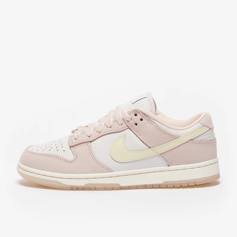 Nike Sportswear Dunk Low PRM pour Femme
