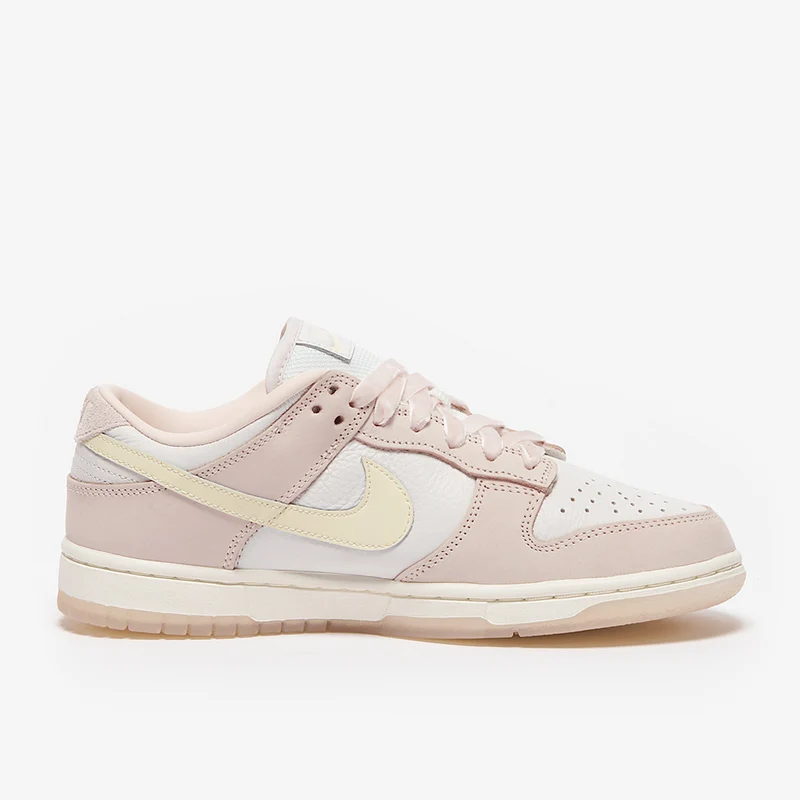 Nike Sportswear Dunk Low PRM pour Femme