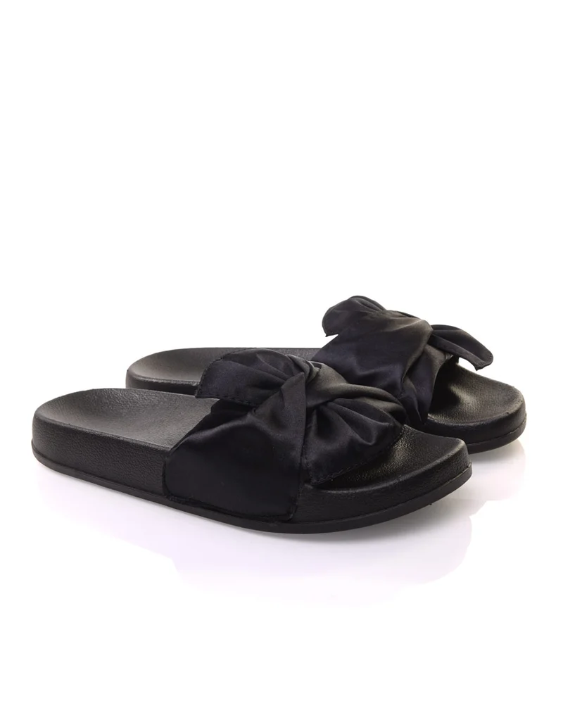 Mules noires à n?ud satiné