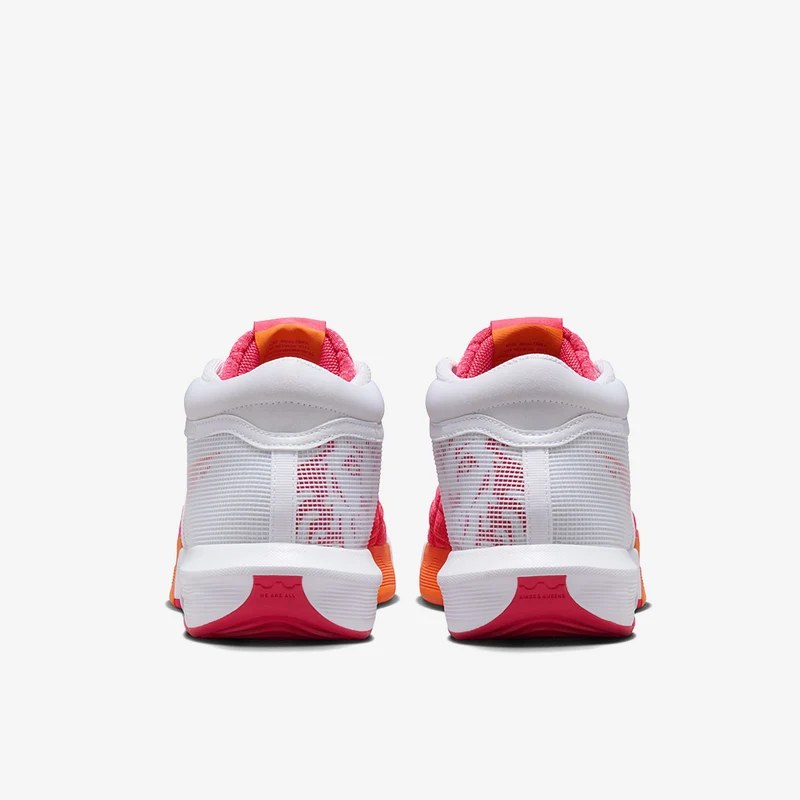 Nike LeBron Witness 8