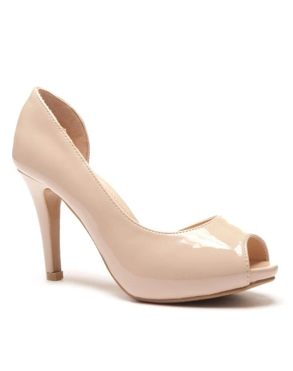Escarpin beige verni ajouré sur l'intérieur et bout ouvert