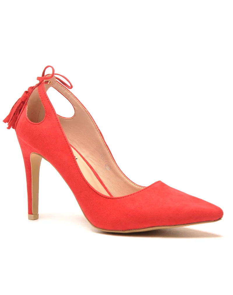 Escarpin rouge lacé à bout pointu