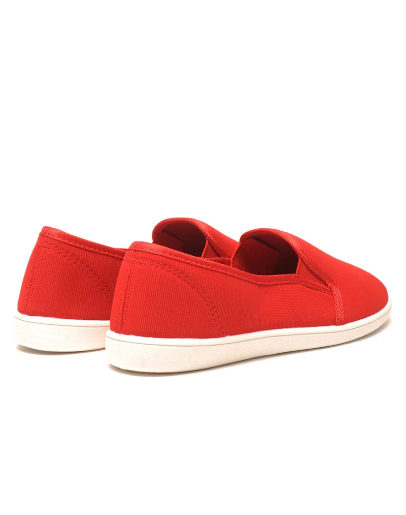 Slipper rouge légères et confortables