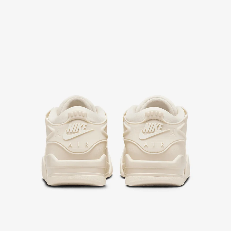 Air Jordan 4 RM pour Femme