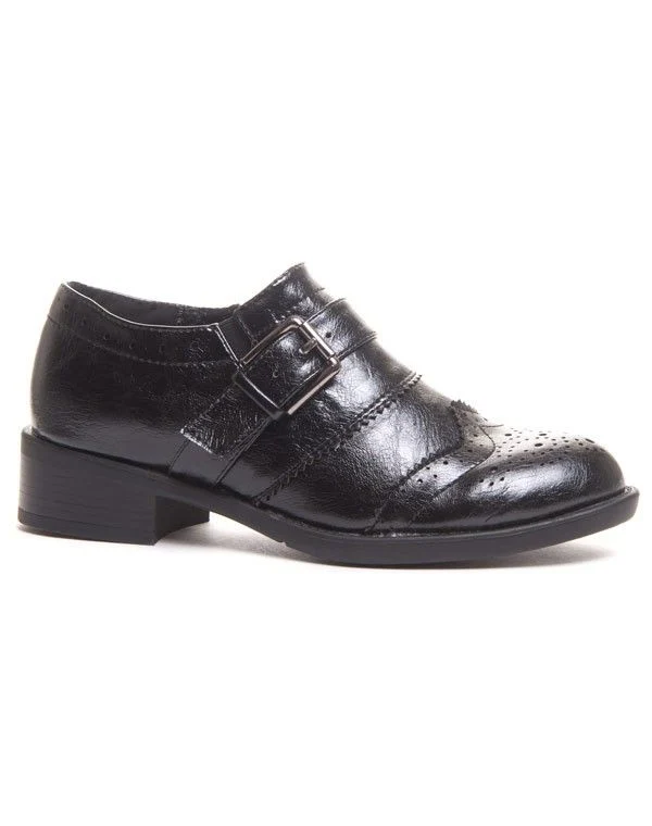 Derby noire avec lanière sur le coup de pied