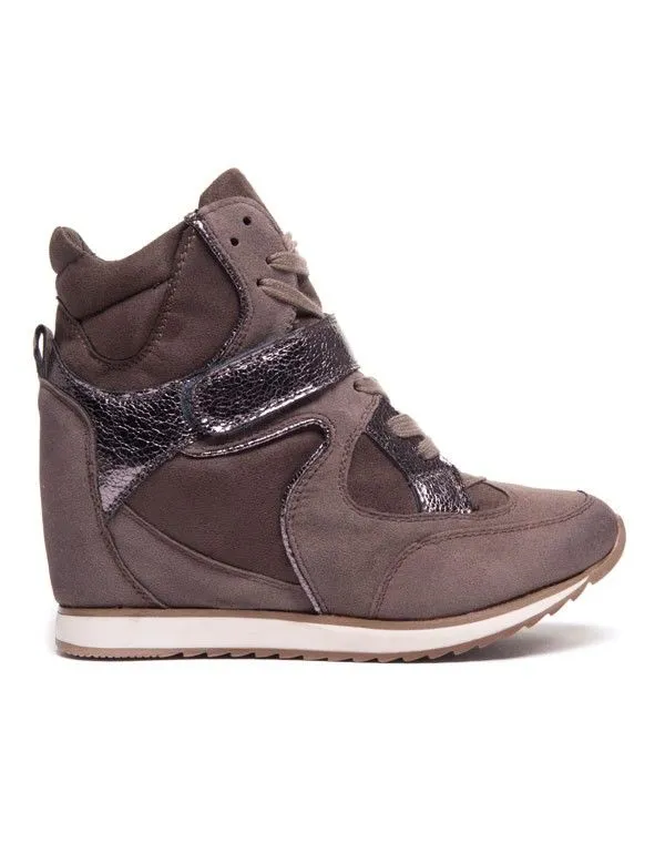 Chaussures femme Findlay: Baskets compensées kaki