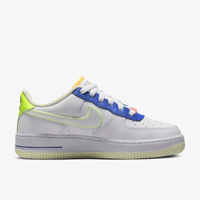 Nike Sportswear Older Kids Air Force 1 LV8 (GS)