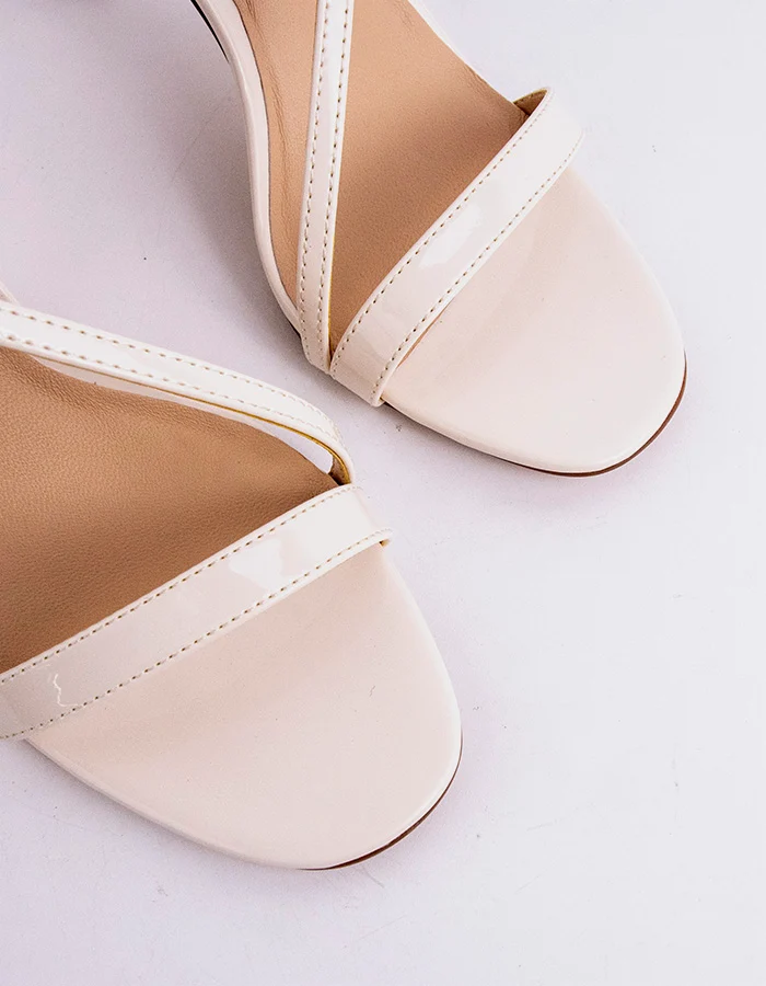 Valmelle Off White Patent