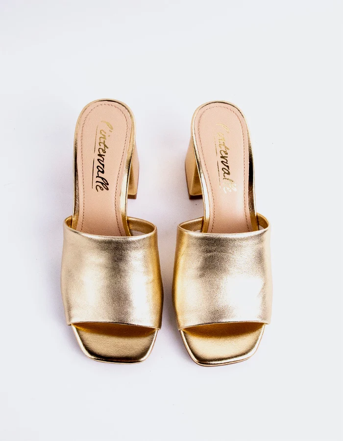 Clarabelle Gold Metal