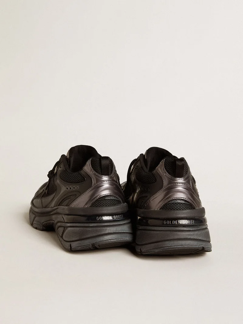 Golden Goose Running Sole – Triple Black