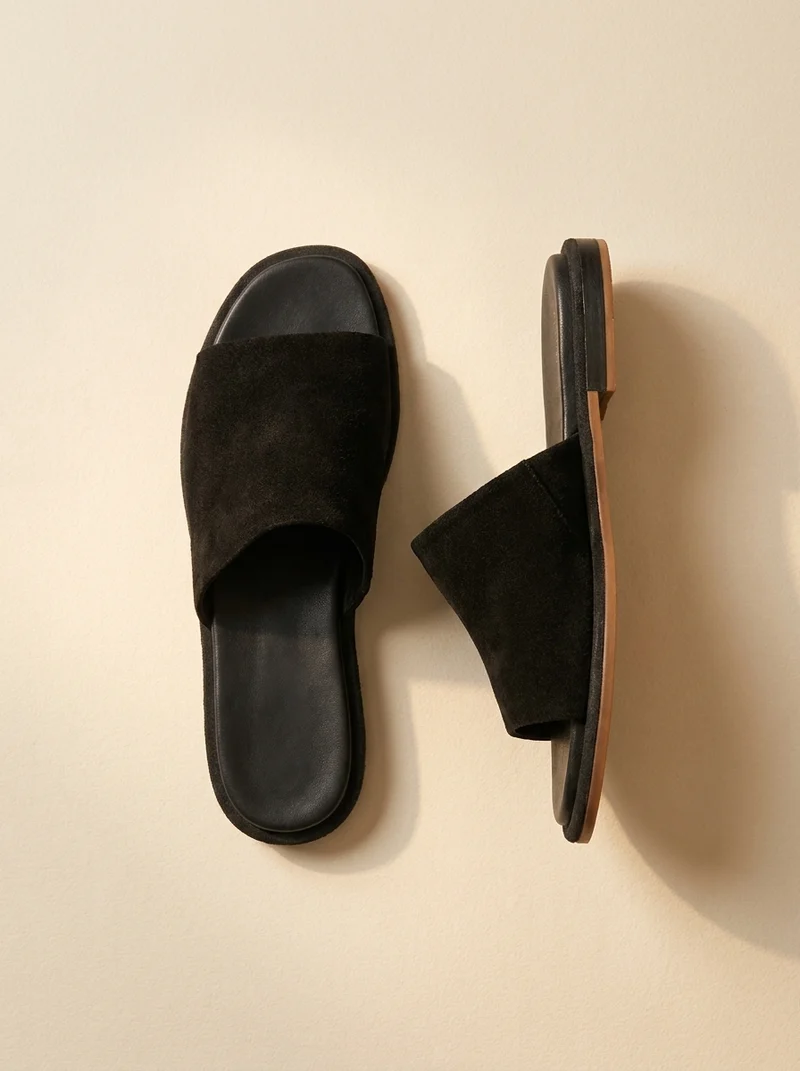 MACARIA NOIR SUEDE