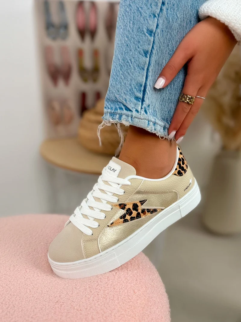 Basket femme beige élégante avec éclair effet animal et empiècements irisés